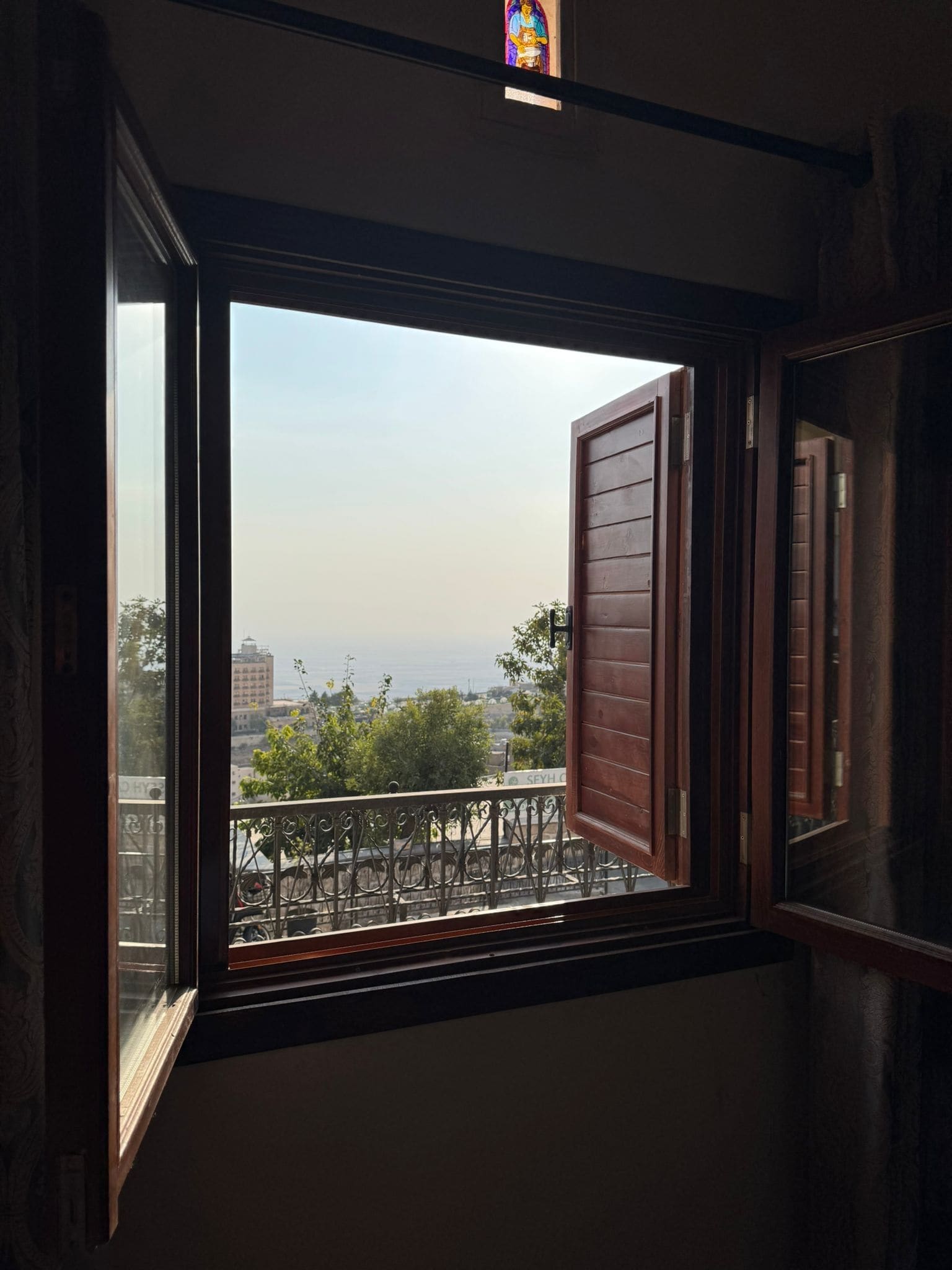 KUNDURACI | Blick auf die Stadt