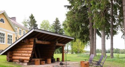 Historic countryside schoolhouse for gatherings, retreats & celebrations
