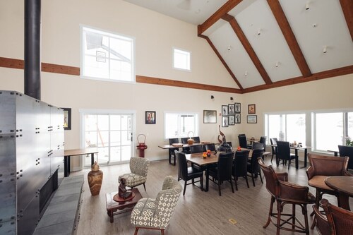 Vendange Suite at The Barn | Boutique Hotel