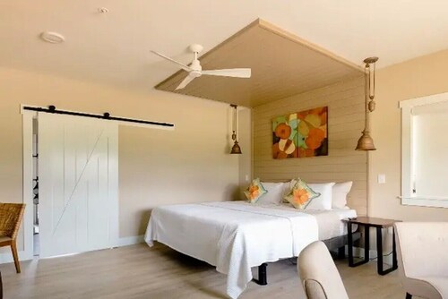 Barrel Suite at The Barn | Boutique Hotel