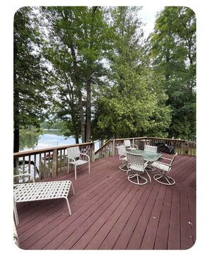 Unclassified image, 5 of 39, button - Cozy spot on Big Bass Lake with breathtaking views (Irons)