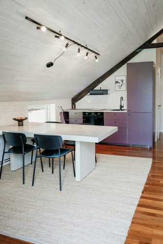 Modern farm flat with pool, sauna & cinema room