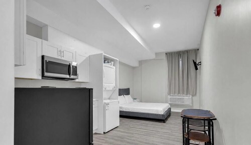 The Onyx Studio • DT Oshawa