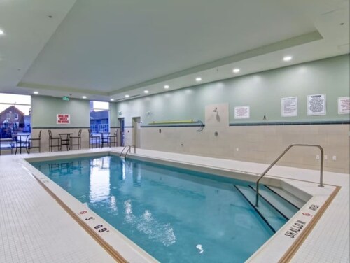 The Onyx Studio • DT Oshawa
