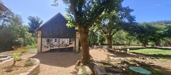 In the heart of the Célé Valley! The perfect home for relaxation, complete with a pool