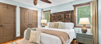 Melrose's Place | Mountain Views + Hot Tub