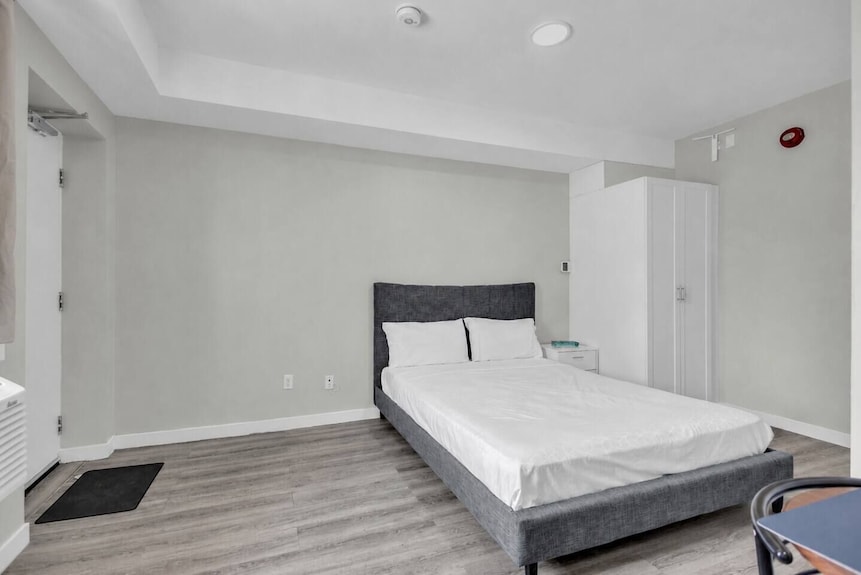 The Executive Studio Dt Oshawa - 奧沙華