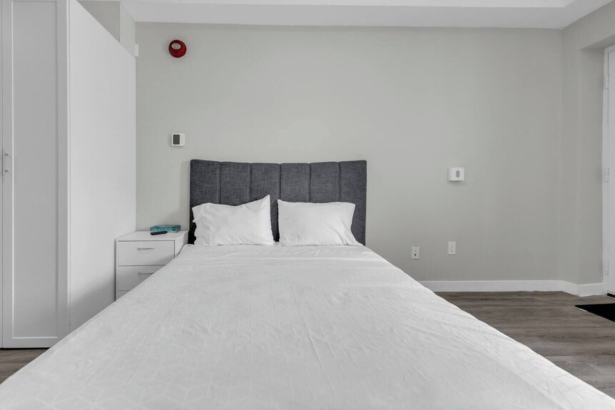 The Signature Studio Dt Oshawa - 오샤와
