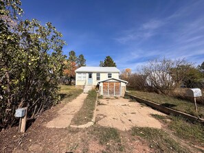 Exterior - Sikorski Ranch Bunkhouse (Fallon County)