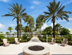 Room - 7BR Themed Home Solara Resort Game Cinema (Kissimmee)