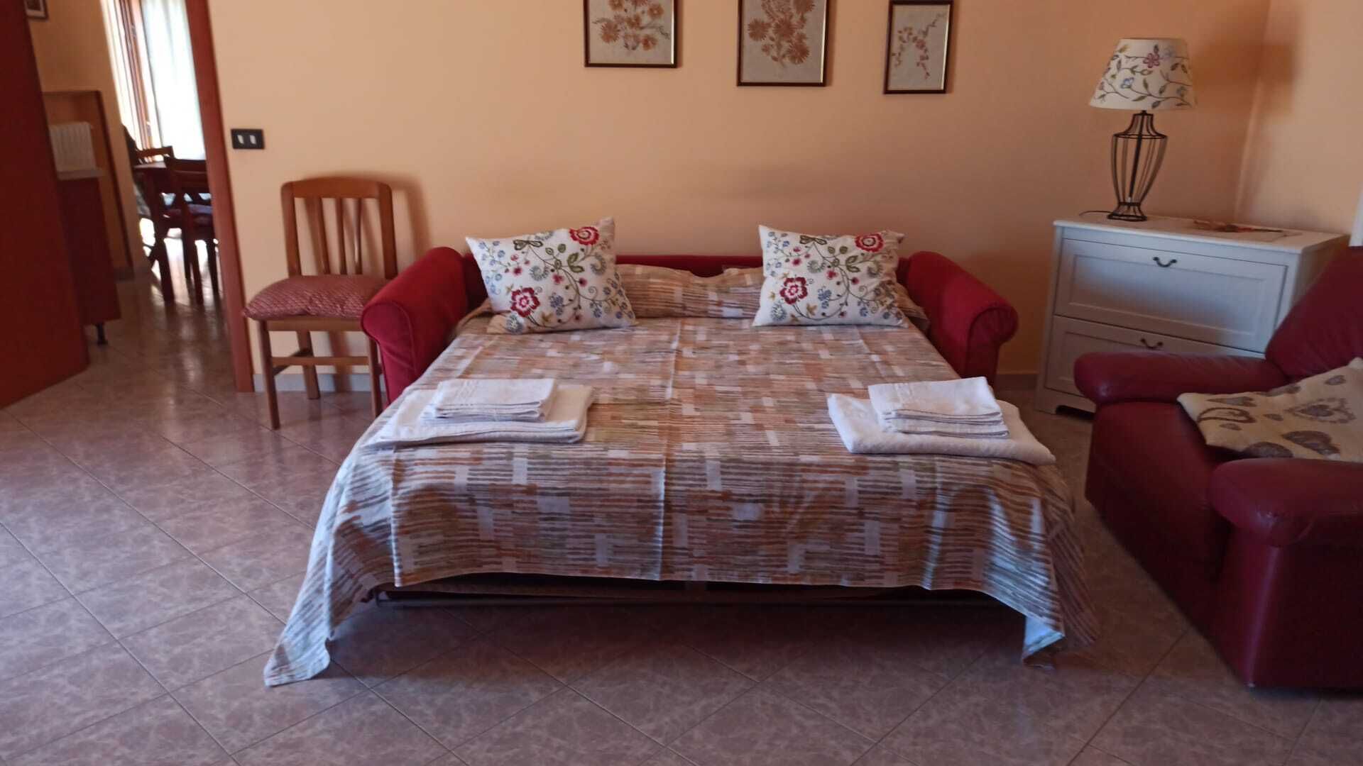 3 chambres, fer et planche à repasser, Wi-Fi gratuit, draps fournis