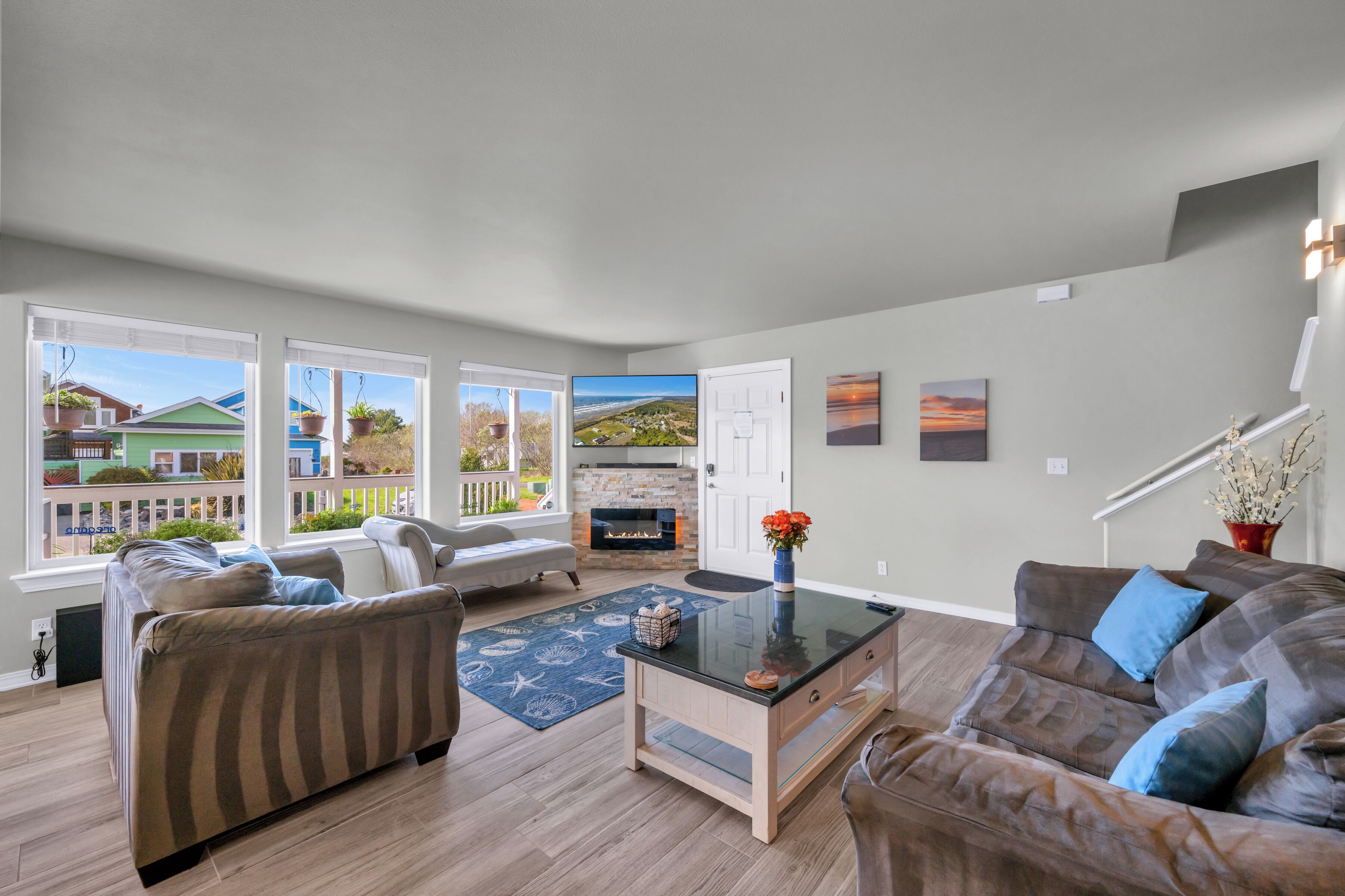 Sunkissed 3br - Beach Home - Pacific Beach, WA