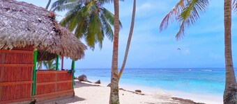 Beachfront Cabin on the San Blas Islands: Aroma