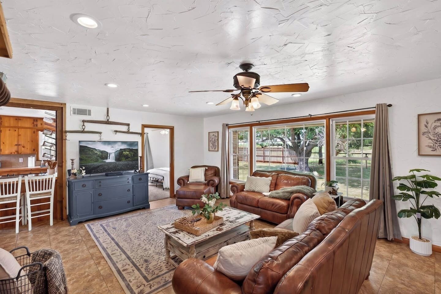 Country Living: 3br Hot Tub Escape: Close To All! - Abilene, TX