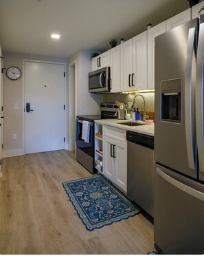 Unclassified image, 5 of 15, button - Stylish Fishtown 1BR - Prime Location (Philadelphia)
