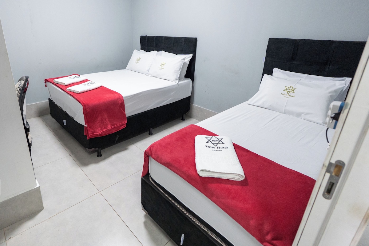 Free WiFi, bed sheets