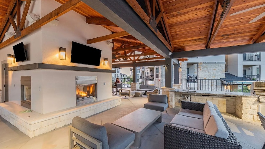 Landing Chic 1BD in Medical Center
