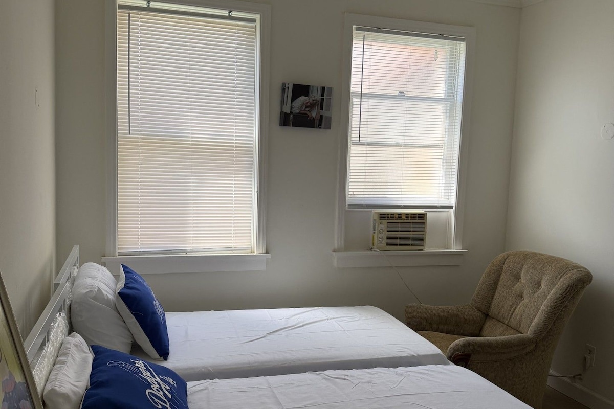 Economy Single Room