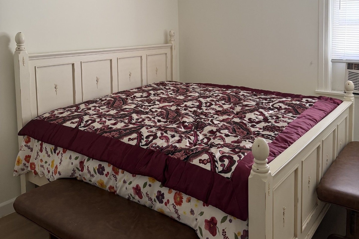 Classic Single Room