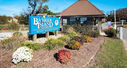 Barrier Island Station, Duck, NC - 2 Bedroom/Sleeps 8