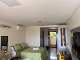 Apartamento clásico, lanai, vistas a la piscina | Wifi gratis