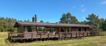 Gorgeous home in Frøstrup with WiFi