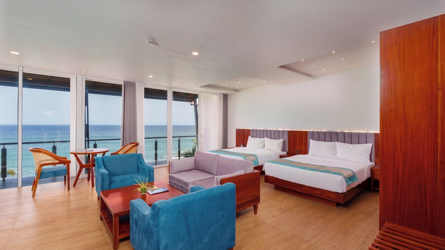 Grand Samudra Hotel