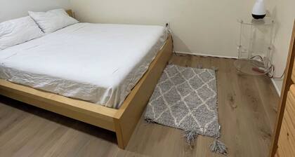 1 bed 1 bath quiet apartment- your own peaceful space