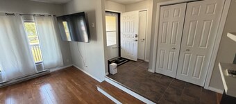 Cozy 4-bedroom bungalow with AC , mini gym and lots of space