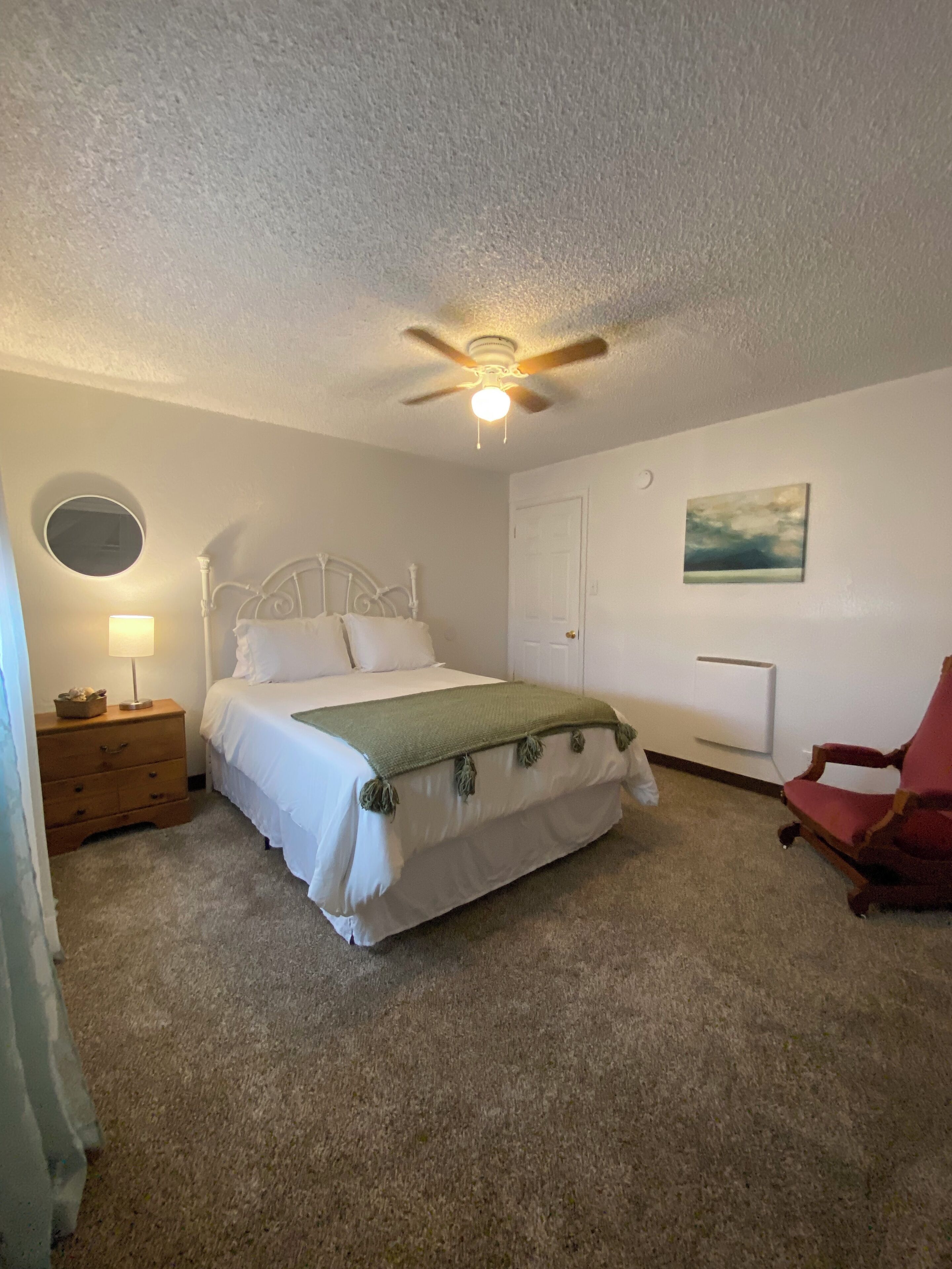 3 bedrooms, WiFi, bed sheets