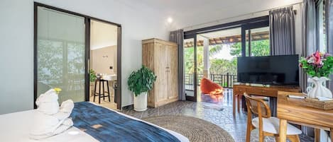 1 bedroom, iron/ironing board, travel crib, WiFi