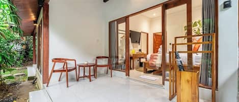 2 chambres, fer et planche à repasser, lit de bébé portatif, Wi-Fi