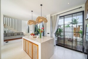 Interior - Casa Luma Villa - New 2BR in Ubud w Pool, Rooftop Pool Table&Kitchen (Kabupaten Gianyar)