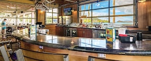 Bar (on property) - Margaritaville Vacation Club - St. Thomas USVI Luxury Wyndham Presidential Suite (St. Thomas)