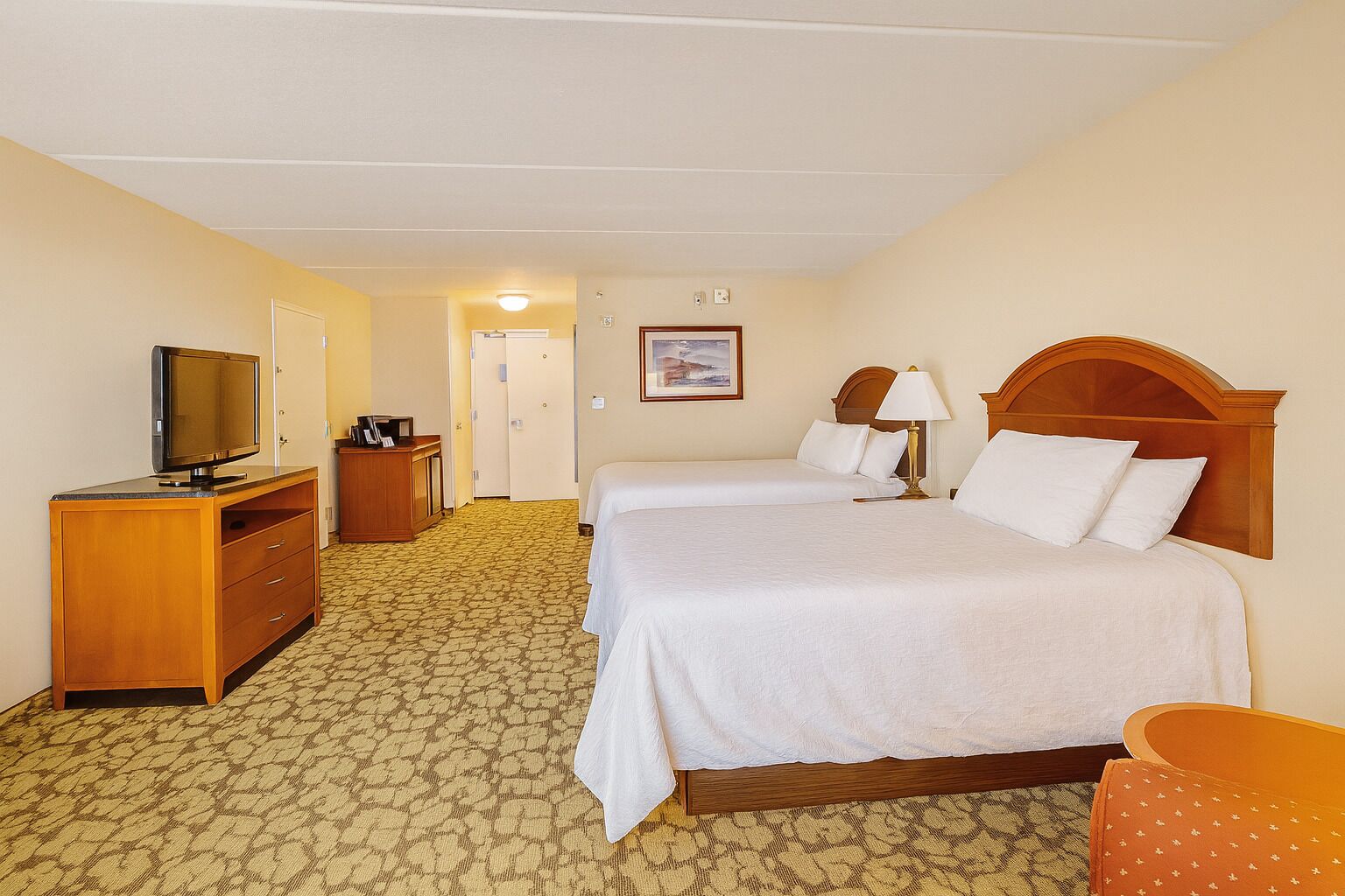 Explore Houston | Pool Access + Free Breakfast & Parking | Citycentre - 5.8 Mi - Sugar Land