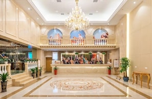 Lobby - Vienna International Hotel (Changsha)