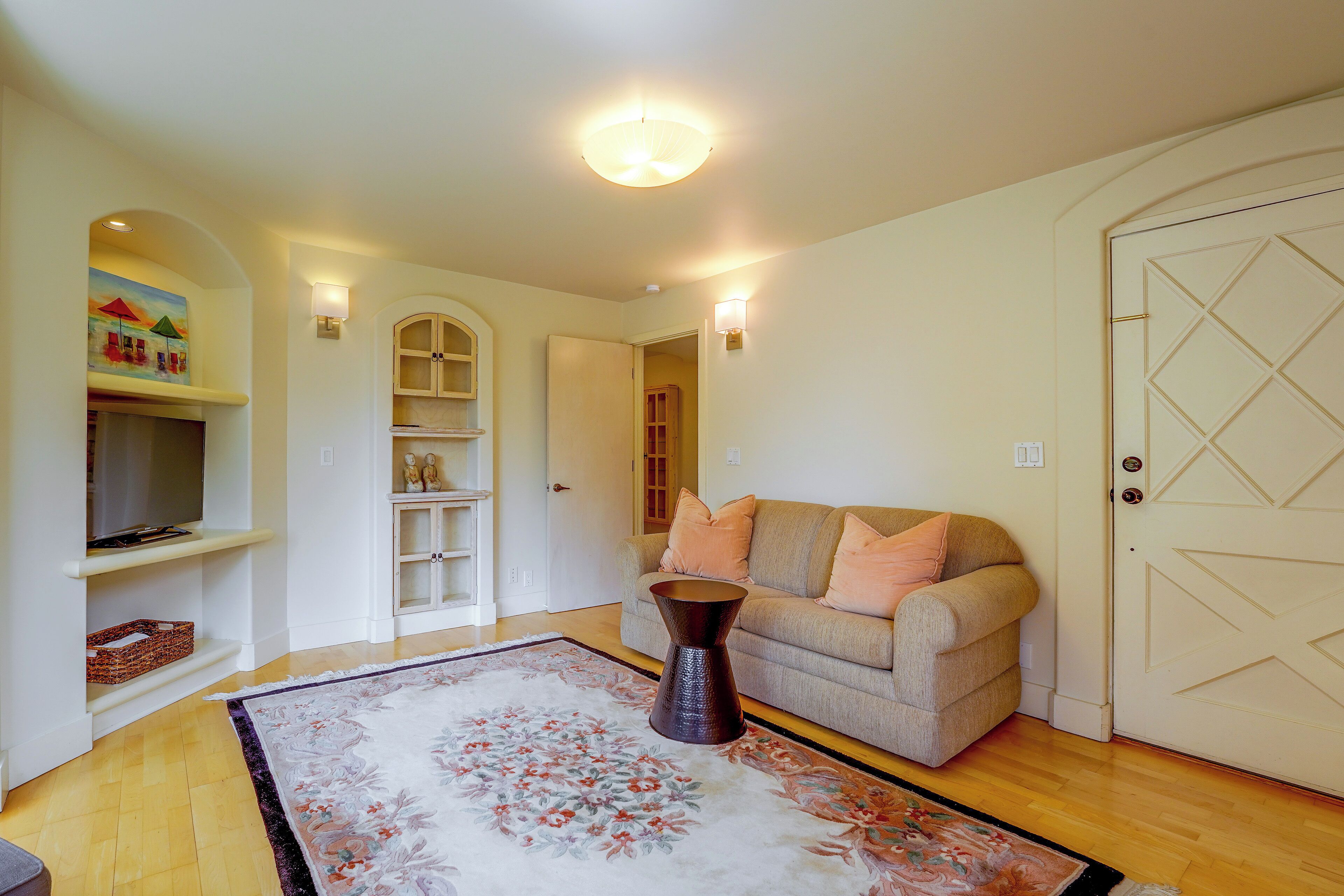 3/4 Mi To Carmel Beach! Walkable Extended Escape - Carmel-by-the-Sea, CA