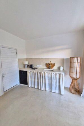 Interior - The Colonial House I (Grand Baie)