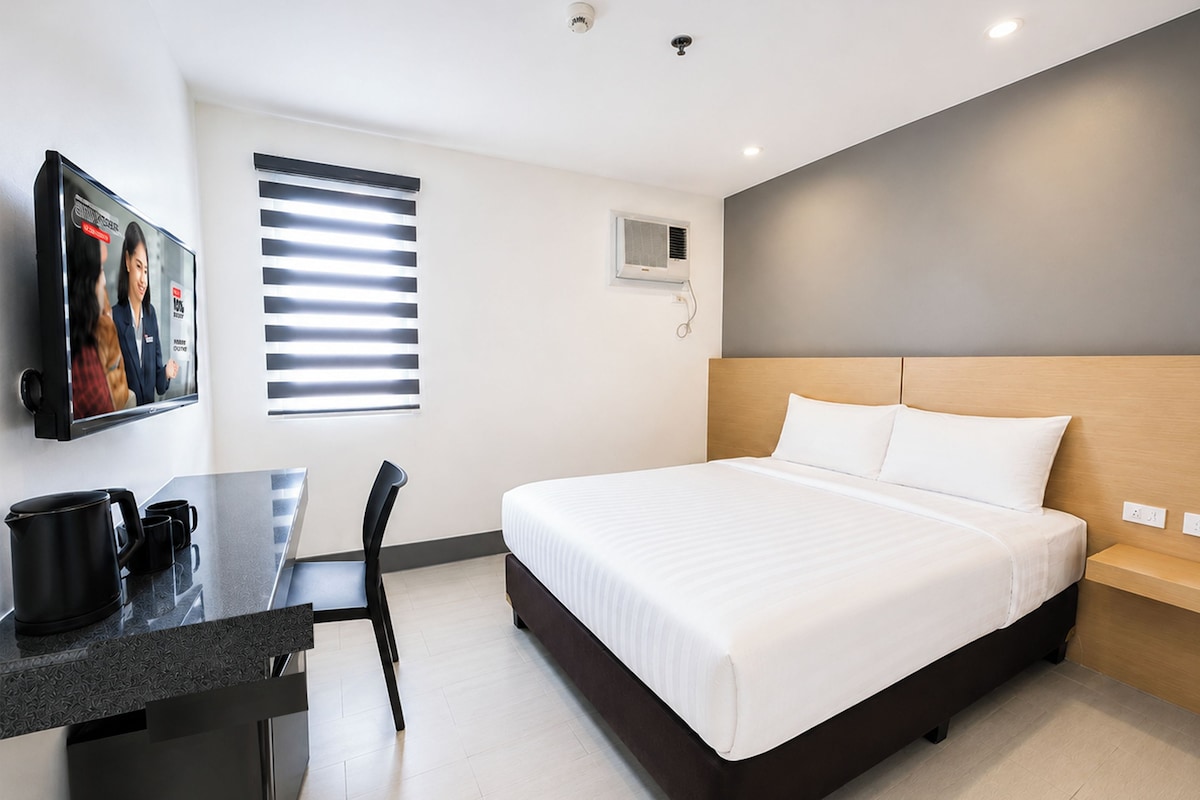 City Double Room | WiFi (free), bed sheets