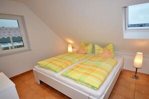 Unclassified image, 3 of 13, button - Holiday apartment with 1 bedroom (Norddeich)