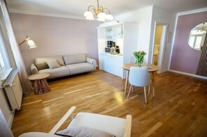 Untagged - "Herrenchiemsee 5", Villa Alba (Binz)