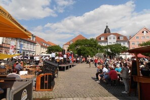 Buiten dineren