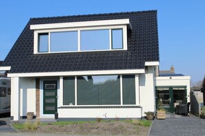 Esterni