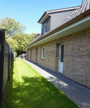 Unclassified image, 3 of 21, button - Holiday apartment with 2 bedrooms (Norden)