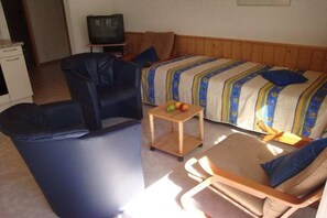 Room - Holiday apartment with 2 bedrooms (Grindelwald)