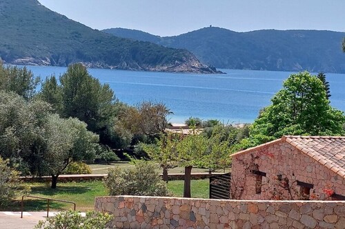 Holiday home apartment with 2 bedrooms on the beach