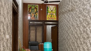 Lobby - Banke Bihari Residency (Vrindavan)