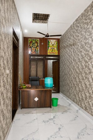 Khu sảnh