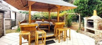 Nice home in Cancale with WiFi