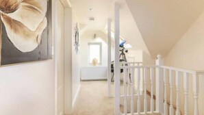 Interior - Large & Cozy Private Detached Chalet with a Movie Theater (Rainham)